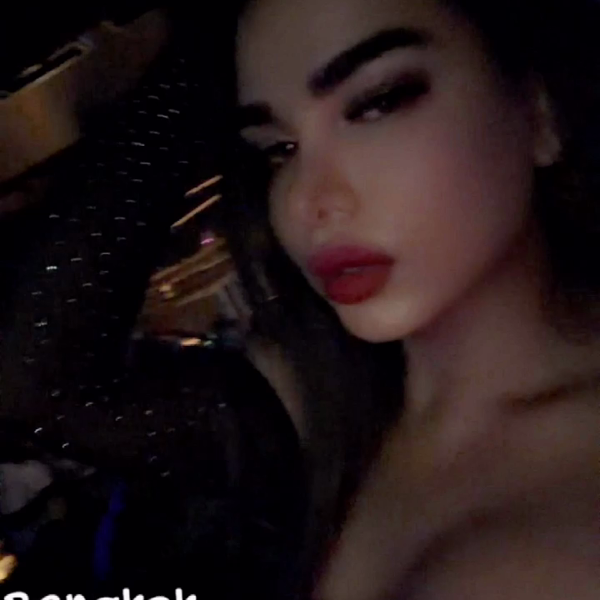 Barbie Jeje in Auckland